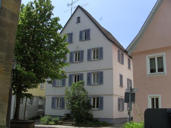 Schläuchle, ganzes Haus