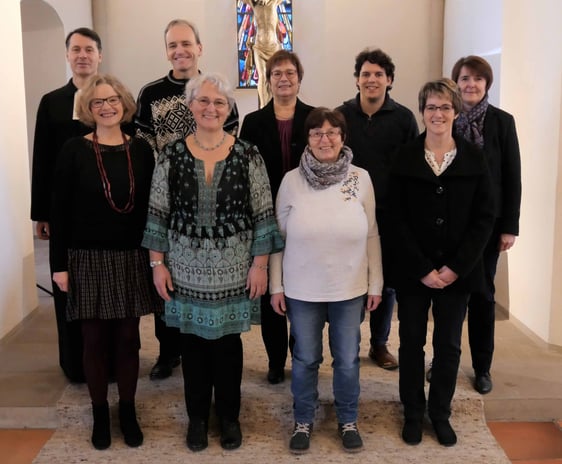 Kirchengemeinderatsmitglieder aus Neckarwestheim (von links nach rechts) oben: Pfarrer Oliver Römisch, Markus Hahn, Pia Kemmsies, Daniel Plaz, Dorothee Schmutz, unten: Sabine Werdehausen (Verwaltungsmitarbeiterin, beratend), Stefanie Wilhelm, Elisabeth Weber, Tina Weinert.